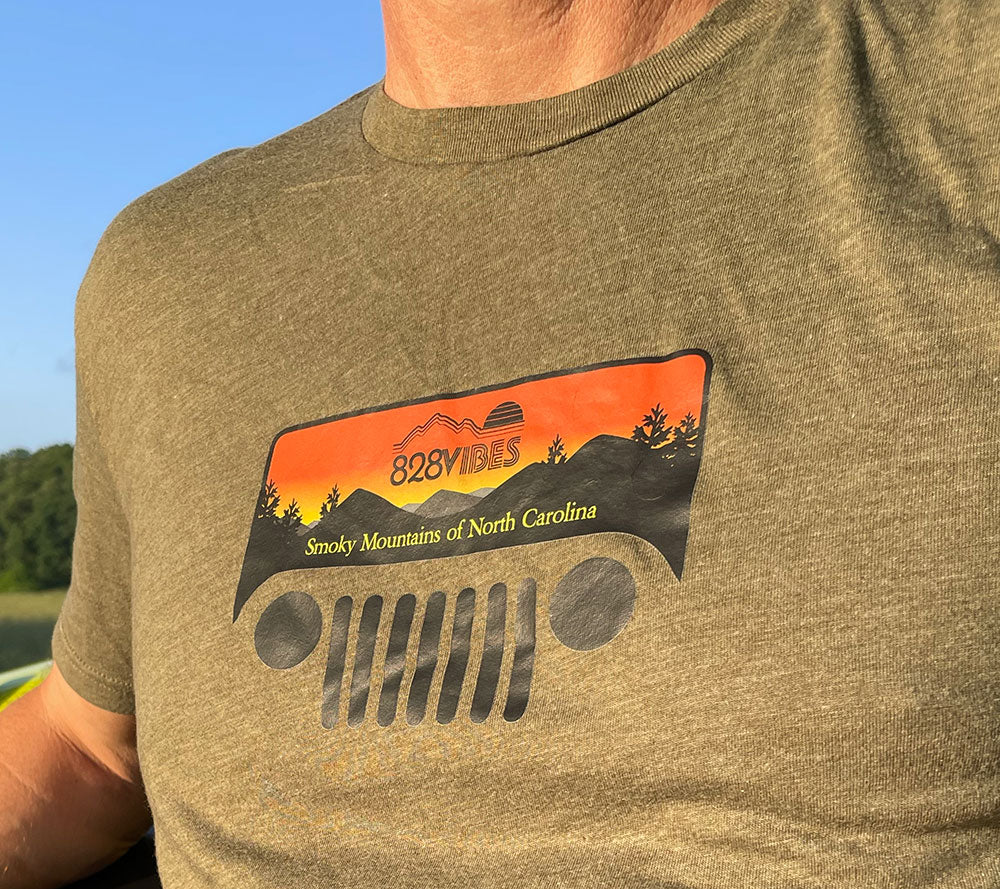 Jeeping In The Smokies Short Sleeve T-shirt